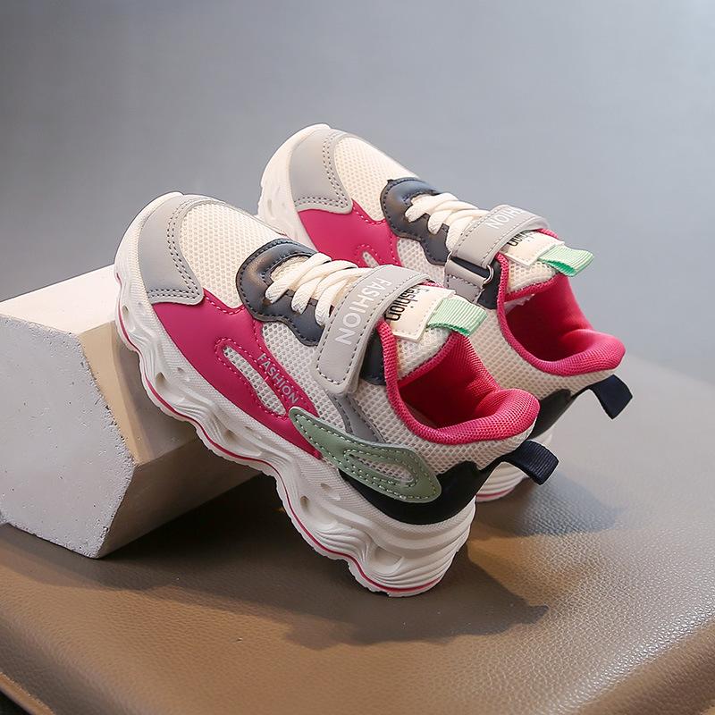 

Детская спортивная обувь новая 2025 для девочек сетчатая дышащая обувь папы для мальчиков повседневная обувь для детей среднего и старшего возраста кроссовки для бега тренд 26-31 yards, 6 pairs in one hand розовый