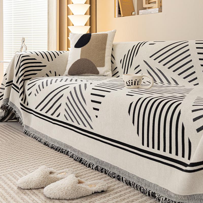 Nordic Style Chenille Sofa Cover Full Cover Four Seasons Universal High-end Feel Cat Scratch Prevention Sofa Fabric