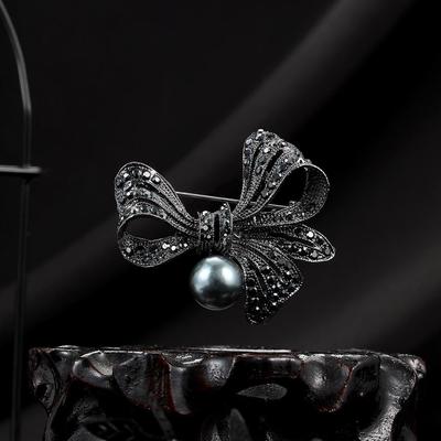 Korean Black Rhinestone Bow & Pearl Brooch for Women's Fashion Suits and Cardigans