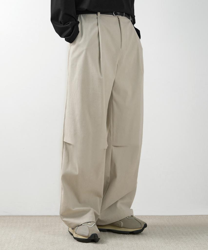 DRAW FIT Essential Wide One-Pleat Corduroy Pants [Ivory]