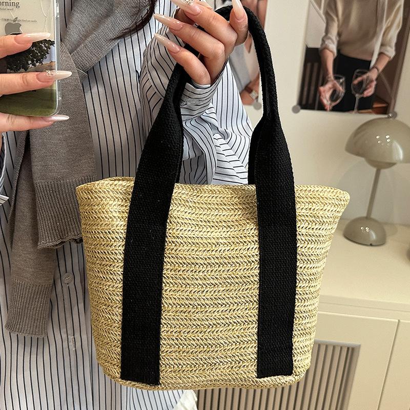 Fashion Trendy Casual Simple Summer New Woven Bag for Women Niche Large Capacity Retro Casual Shoulder Bag