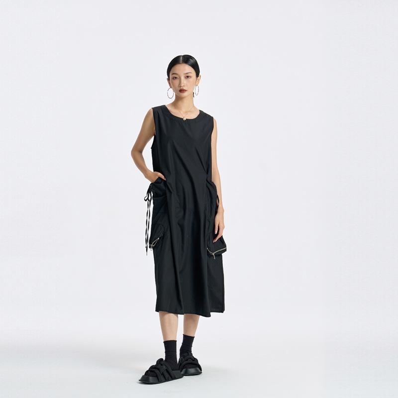 2026 new summer Japanese tooling sleeveless street loose casual dress One size fits all чёрный