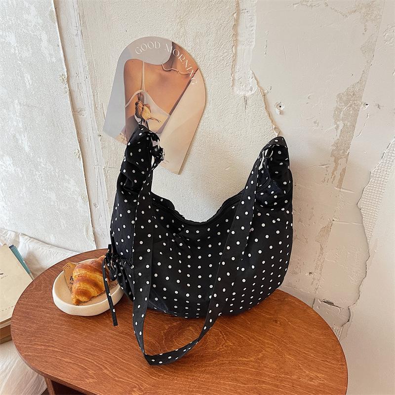 Sommer Mode Pendler Umhängetasche - Einfache Cross-body Wickeltasche in Dumpling-Form