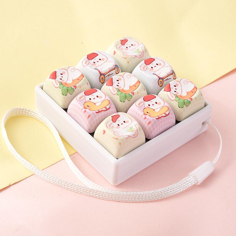 Fun Christmas Animal 9-Key Keyboard Stress Relief Toy Fidget Pendant Portable Bag Decor for Killing Time Waiting In Lines