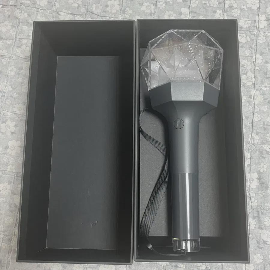 

Monsta X Светящийся жезл