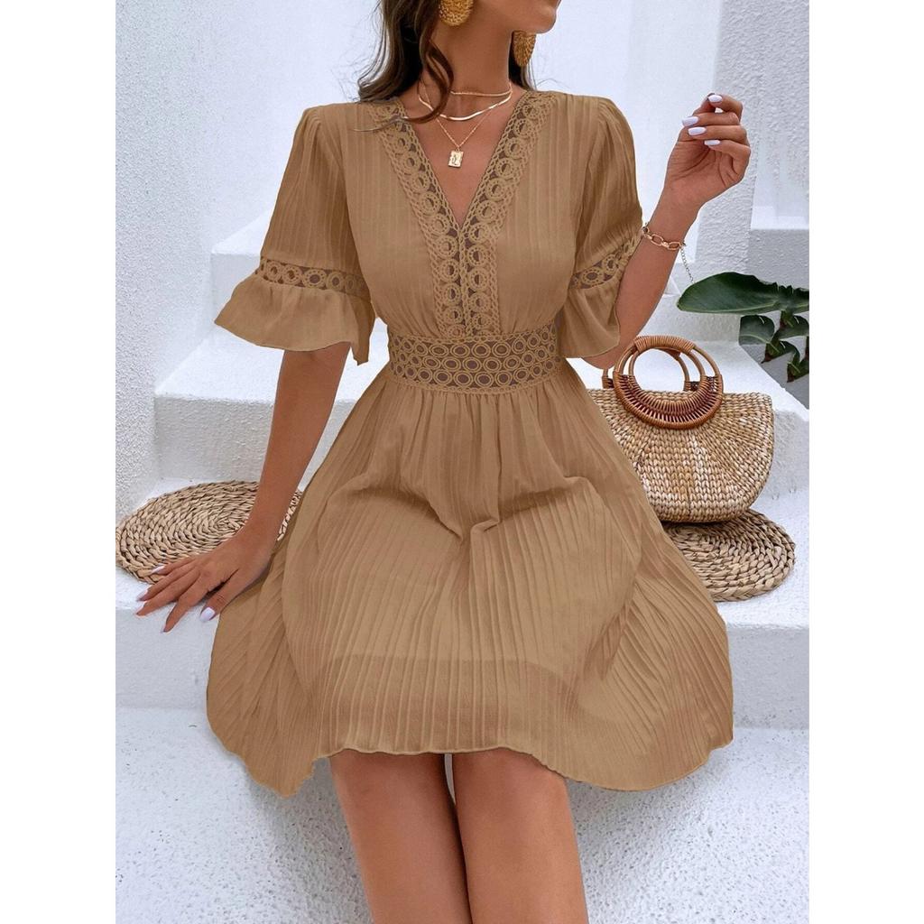 Women's New Summer Splicing Lace Fashion V-neck Waist Solid Color Dresses