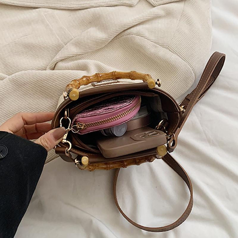 Rattan Straw Bag with Wooden Handle for Women Artisanal Bag Shoulder Bag Crossbody Bucket Beach Bag