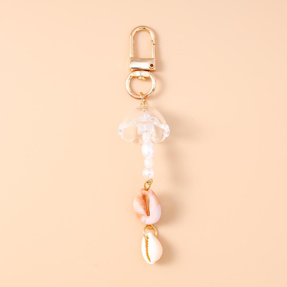 Fashion Summer Beach Shell Starfish Keychain Pearl Crystal Key Ring Pendants for Women Girls Handbag Decor DIY Jewelry Gifts