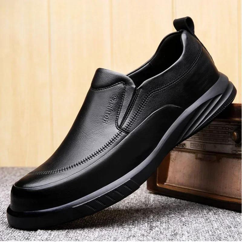 Herrenschuhe Rundspitze Leder Casual Schwarz Gesellschaftsschuh für Herren Hohe Qualität Mode 2024 Trend Business Gentleman Italienisch 39