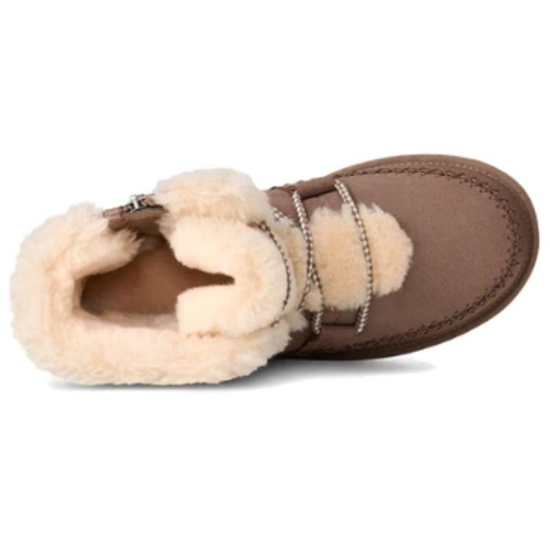 UGG Klassische Neuheit Kurze Schneestiefel Damen Rentier Braun Sneakers 1174574-CRBO