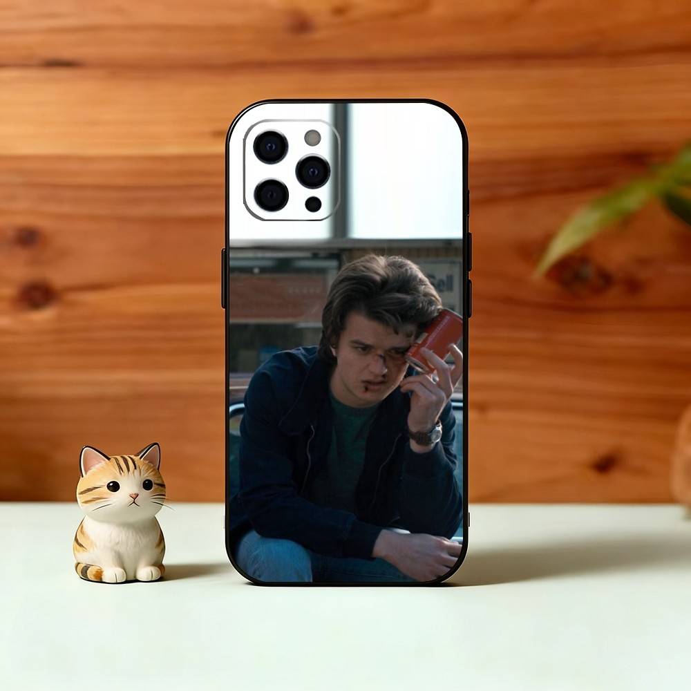 

J-Joe K-Keery Actor Phone Case For iPhone 17,16,15,14,13,12,11 Plus,Pro Max,XS,Soft Silicone Black Cover iPhone13PRO