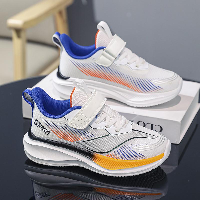 Running shoes men and women wear-resistant classmates spring and summer Velcro soft-soled children's sports shoes boys breathable mesh non-slip