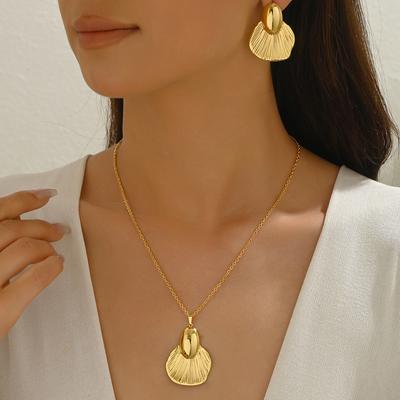 Damen Geometrisches Halskettenset Nische Blume Blatt Textur Design Ohrringe Vielseitiger Schmuck Damen