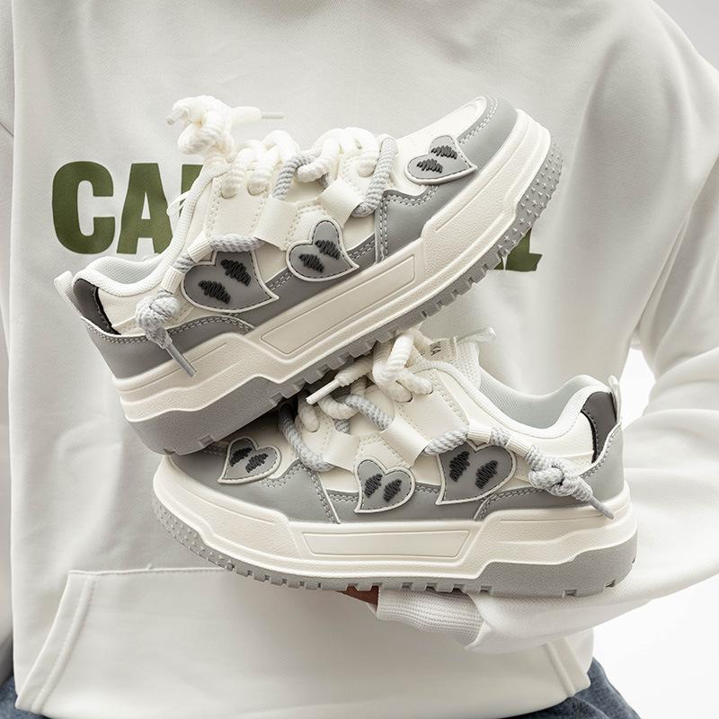 High-value cute thick-soled heightened spring new casual low-top board shoes