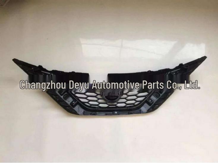 Nissan Sylphy 2016 US Grille with 2017 Brackets Pair 62310-3YU0A