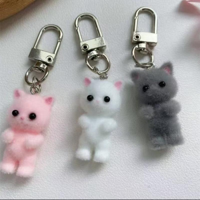 Roztomilá hejna zvířátka Kreslené kočky Tvar Klíčenka Pryskyřice Panenky Korálky Přívěsek Diy Šperky Školní taška Oděvní doplňky Dárek