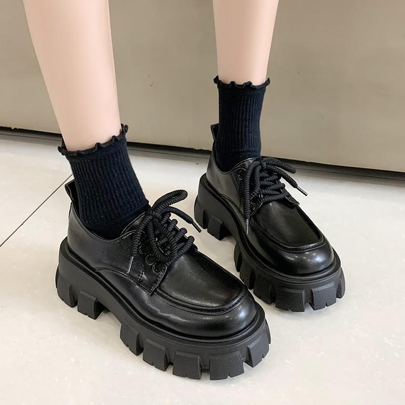 Height-increasing Loafers 2025 New Platform Muffin Shoes Women's Autumn British Style Patent Leather Small Leather Shoes Round Head Lace-up Single Sho