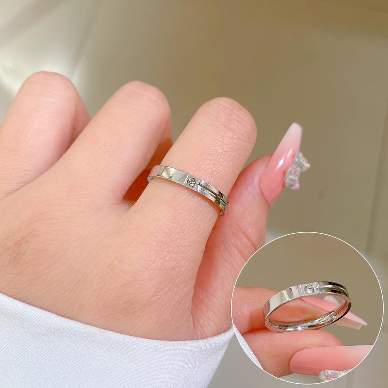 

No Fading, Minimalist Geometry, Titanium Steel, Cold Wind Dancing Ring, Men And Women S Tide Personality Simple Index Finger Ring no. 8