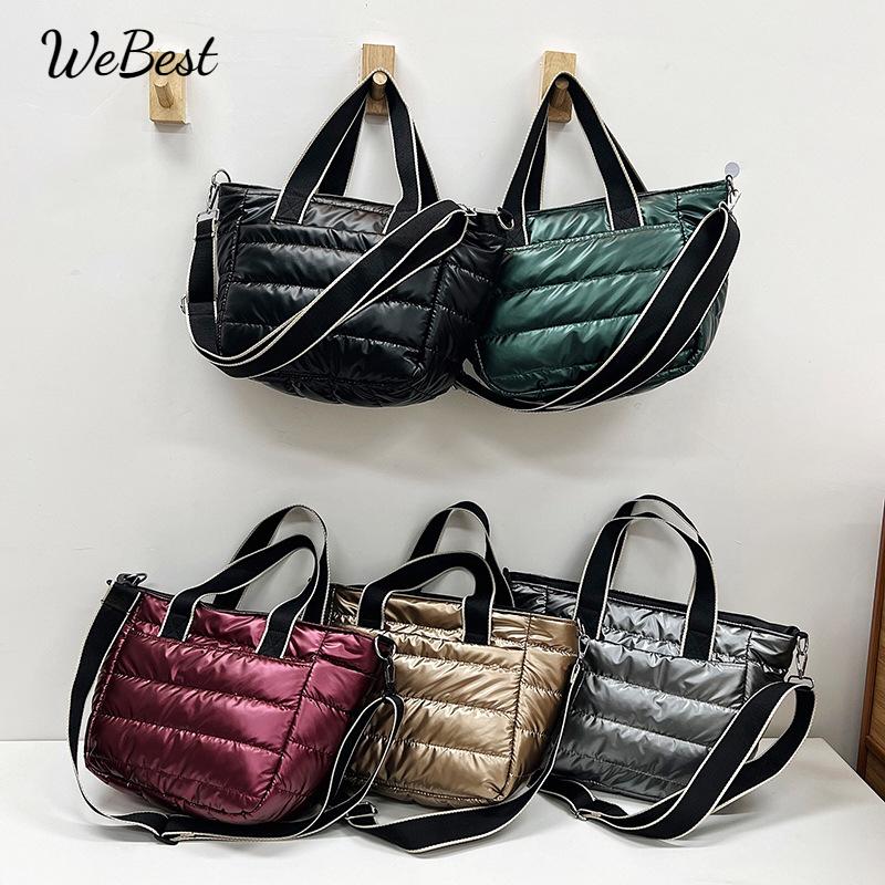 

New Trendy and Niche Versatile Handbags шампанського