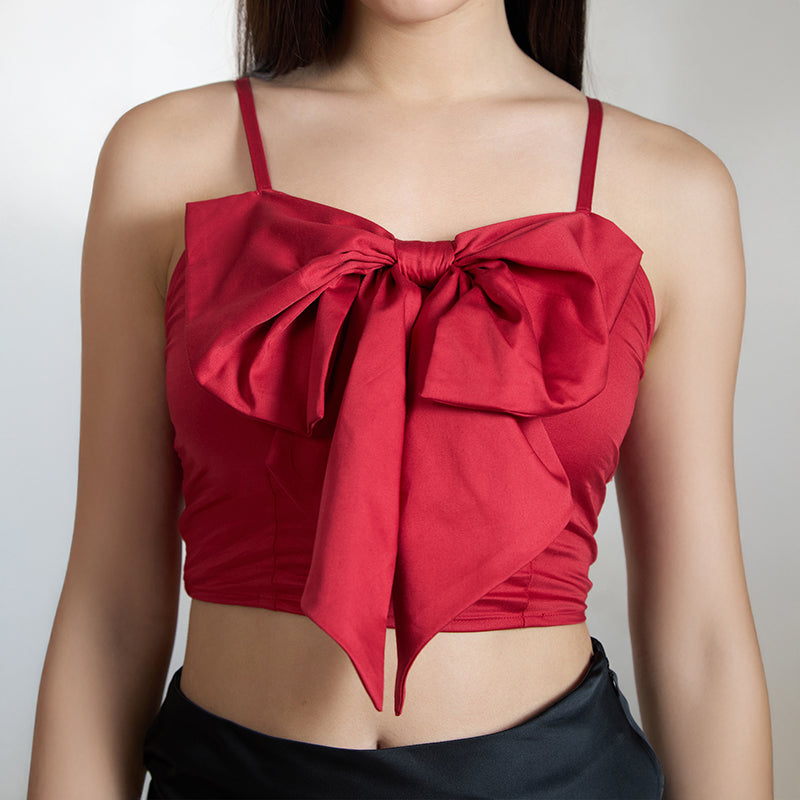 Virgio Women Crop Length Strap Fitted Fit Sweet Heart Top