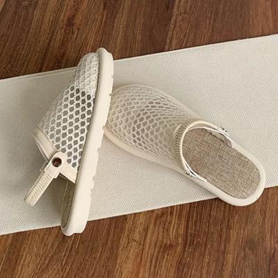 2024 Summer Women's Closed Toe Hollow Mesh Flat Sandals New Fashion Breathable Women's Casual Sandals Outdoor Women Beach Shoes