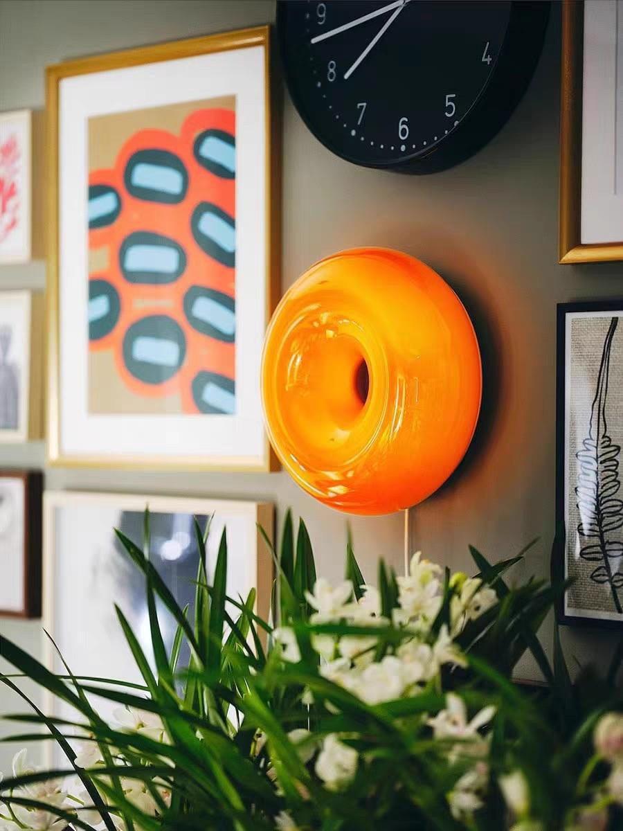 

Retro Style Donut Glass Table Lamp and Bauhaus Bedside Lamp: Three-Color Touch Dimming Wall Lamp 7W Touch Dimming