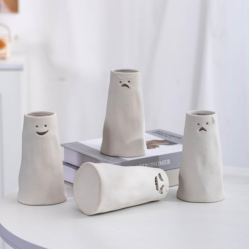 

Cross-Border Personality Face Ceramic Vase: Creative Desktop Flower Holder for Home Living Room Awkward