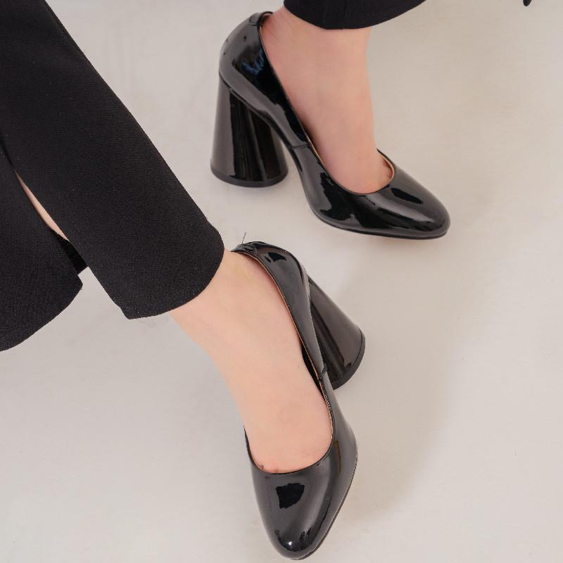 Leather High Heels Pumps Women Shoes Elegant White Green Heeled Large Size Spring Office Party Wedding Shoes Female New 2025