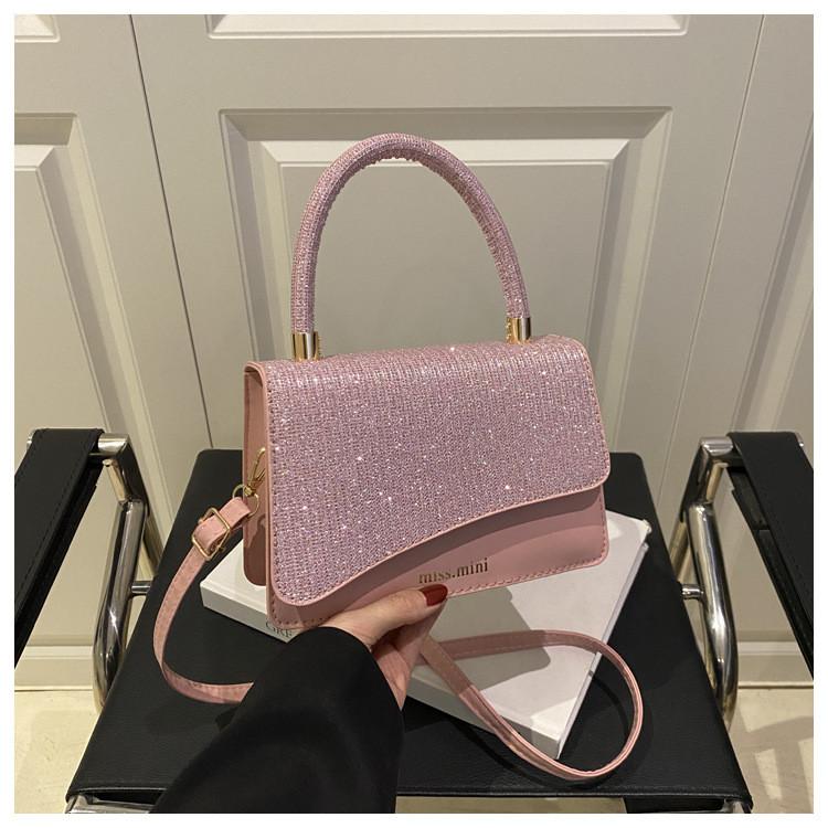 

Принт Мода Буква Глянцевый Материал Женская Повседневная Сумка на Одно Плечо Квадратная розовый