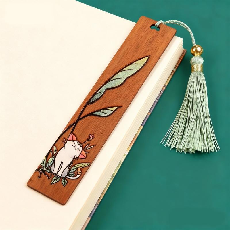 Engraved Book Marks with Pendant for Book Lovers Gift Handmade Wooden Page Mark Unique Retro Bookmarks Wood Bookmarks