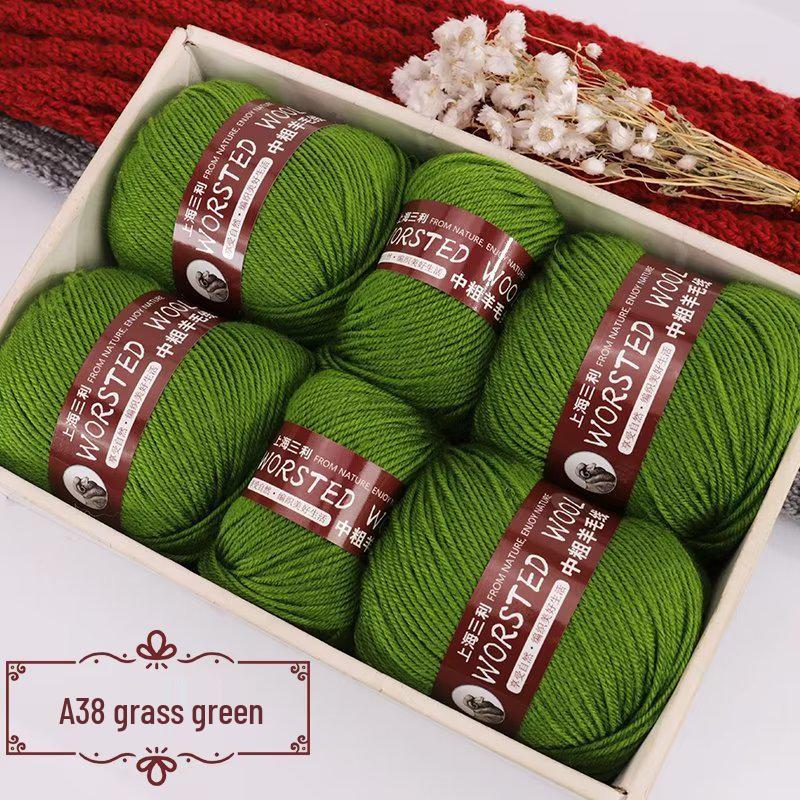 Sanli Wool Yarn 290: Medium Thick Knit Sweater, Scarf, and DIY Seat Cushion