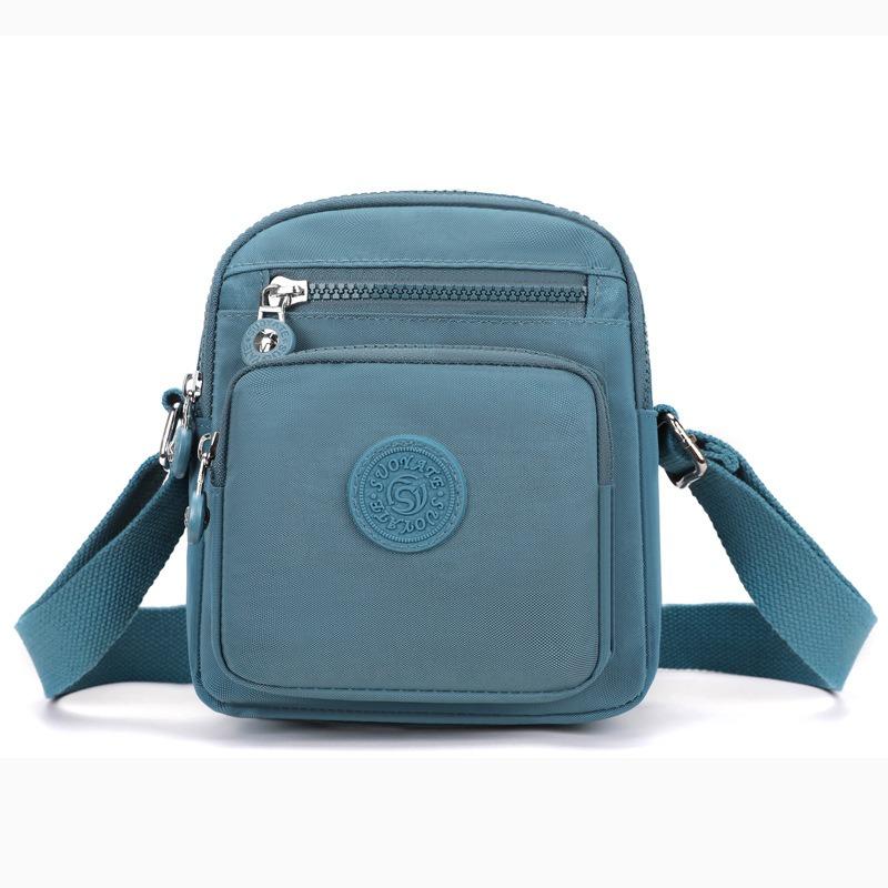 Nuova borsa quadrata piccola da donna leggera in tessuto di nylon idrorepellente borsa a tracolla casual per lo shopping borsa a tracolla versatile da viaggio