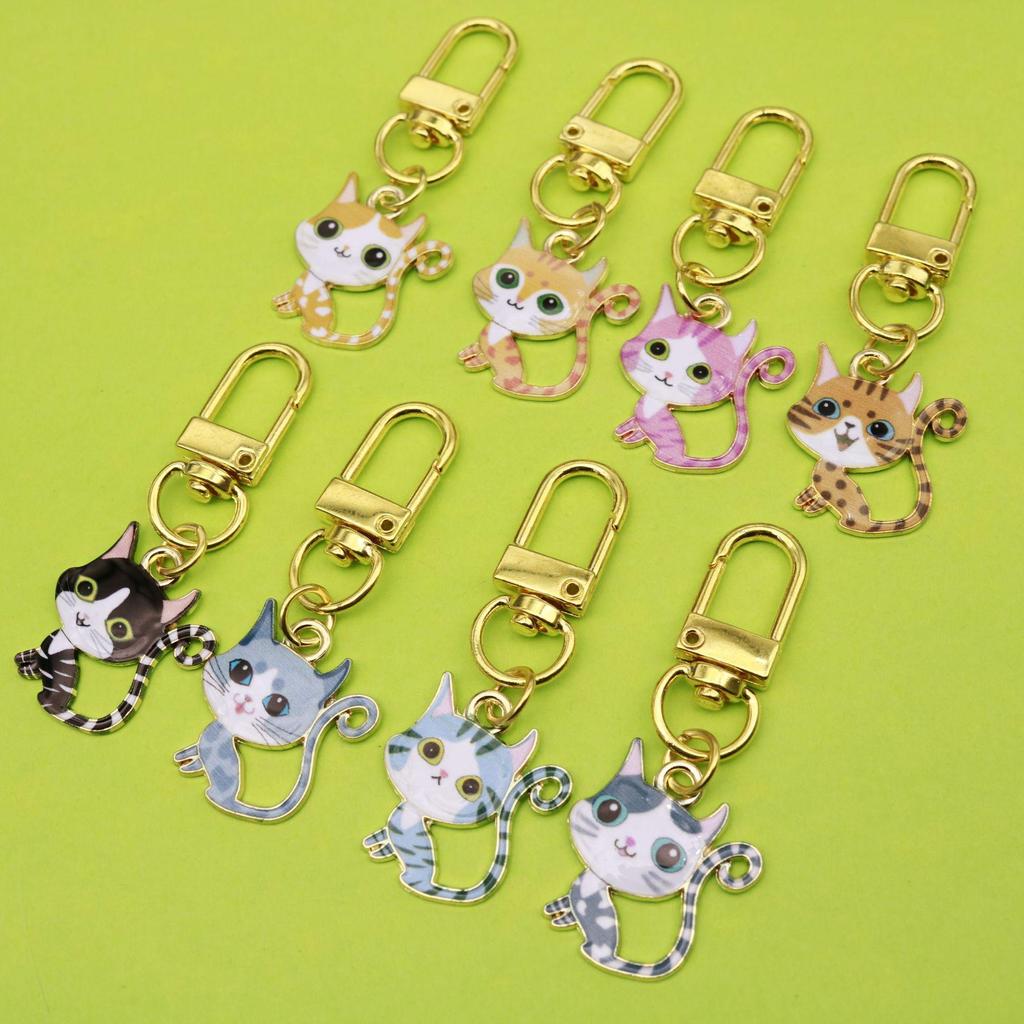 Adorable Alloy Little Cat Keychain Charm for AirPods and Mini Bags