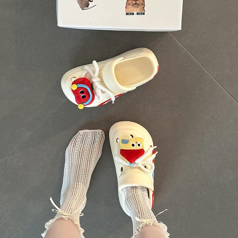 

Мультяшные платформенные туфли с отверстиями летняя модная верхняя одежда кукольная подошва маффин увеличивающие рост пляжные сандалии женские туфли-шлепанцы с закрытым носком 39-40 бежевый