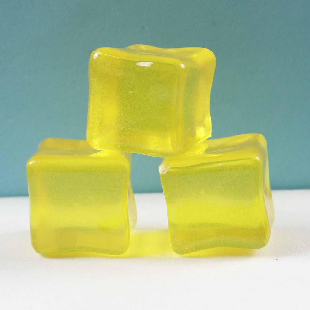 Trendy Simulation Transparent Colored Ice Cube Phone Case Keychain with Crushed Ice DIY Micro Landscape Decor