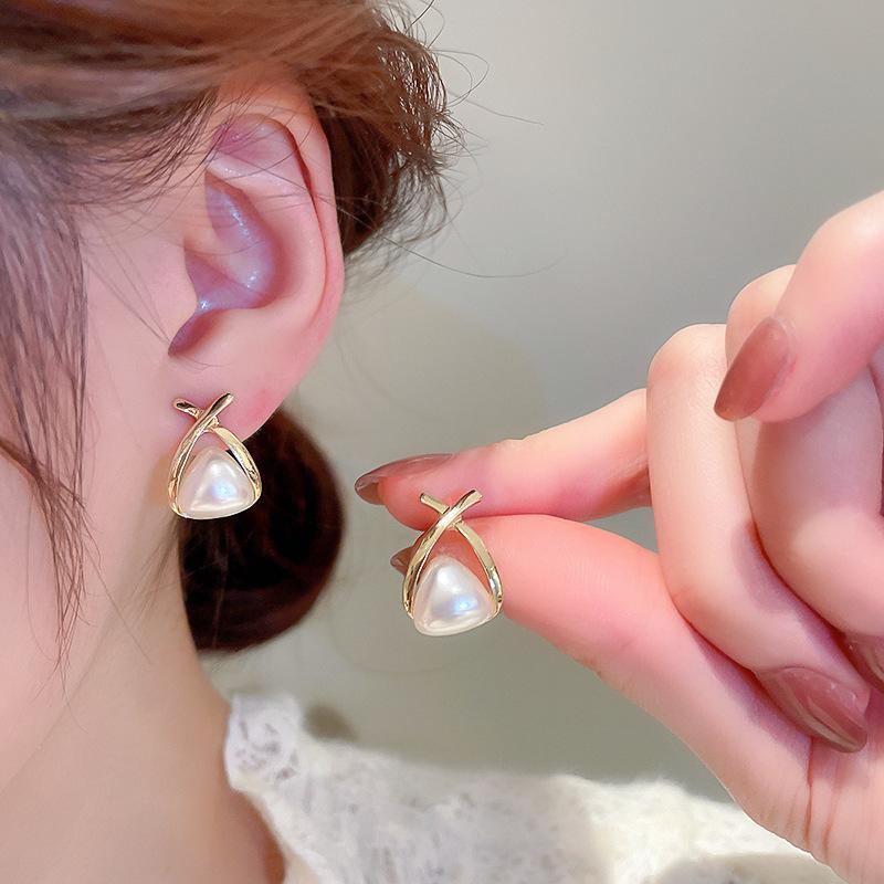 Real Gold Plated 925 Silver Needle Earrings, Natural Freshwater Pearl Flower Drop Earring, Elegant Floral Dangle Stud Earrings For Women Wedding Party
