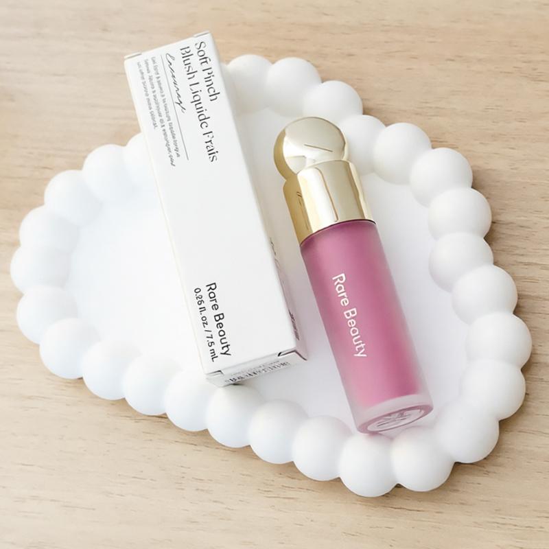 Rare Beauty Matte Touch Weightless Foundation Liquid Blendable Covers Flaws Dark Circles Freckles Acne Coverage Face Base Makeup