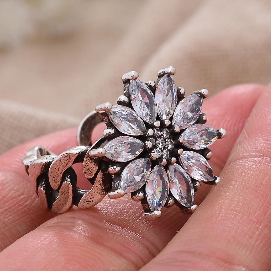 New Arrival Luxury Shiny CZ Zircon Snowflake Thai Silver Lady Wedding Ring Bridal Ceremony Propose Jewellery