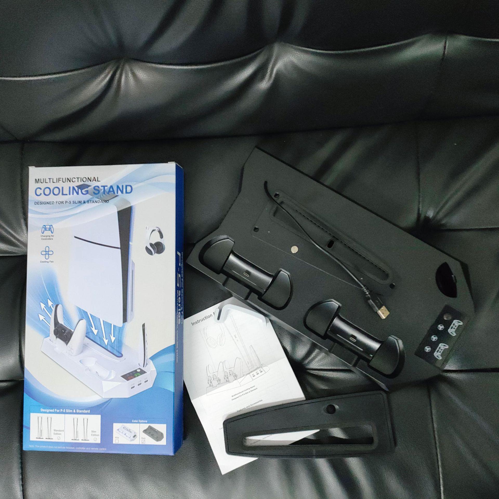 

Охлаждающий кронштейн для консоли PS5 Slim и подставка для зарядки двух контроллеров с вентилятором DE/UHD чёрный