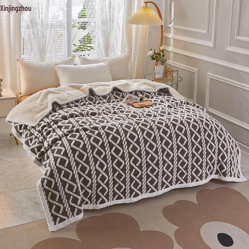 Xinjingzhou Thick Warm Double-Layer Blanket