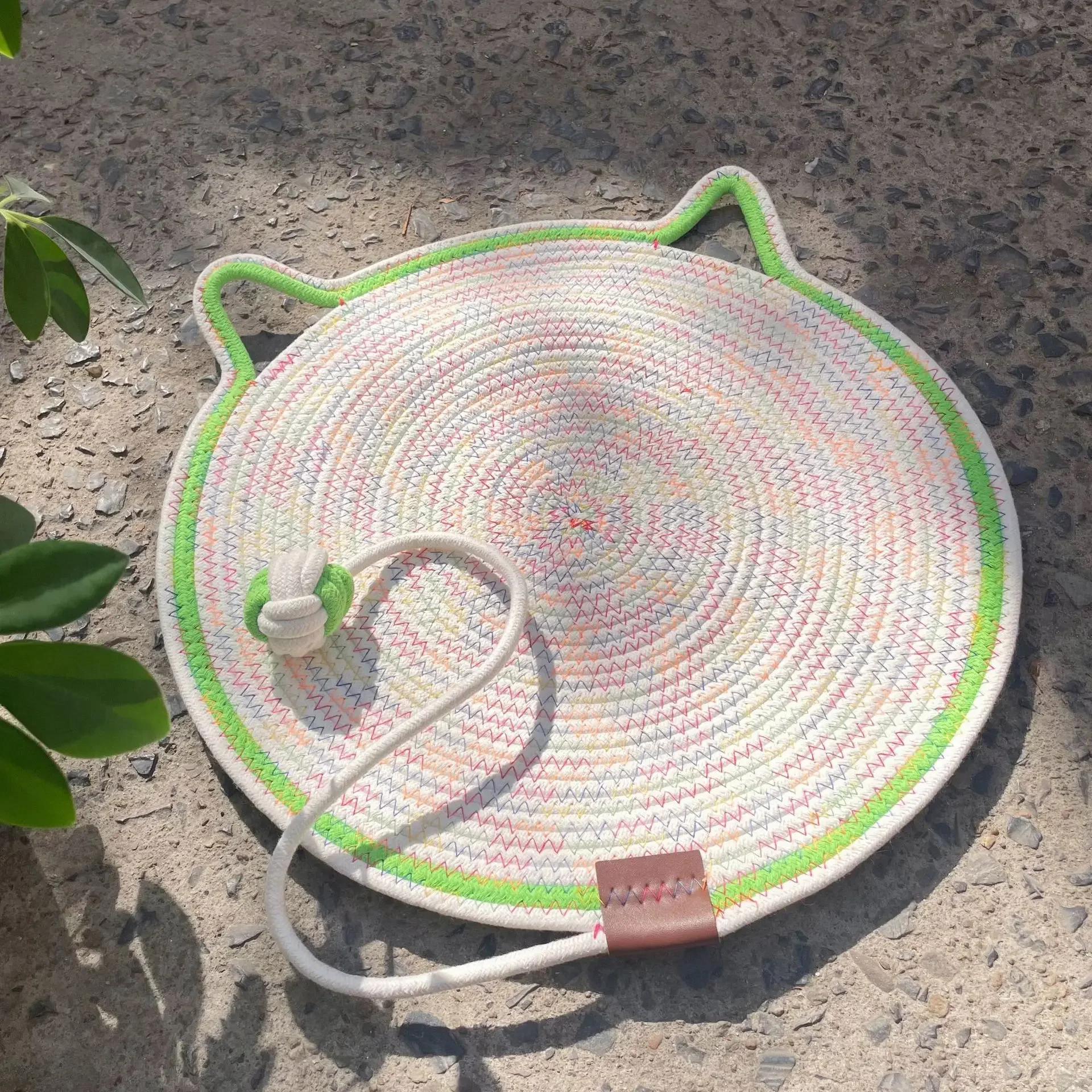 

Multipurpose Cat Scratching Mat with Toy Ball Cat Bed Soft Wear-resistant Cat Bed Dog Mat Pet Sleeping Mat for All Seasons 43cm