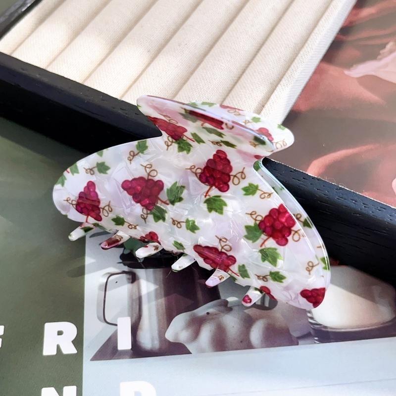 Acrylic Hair Claw Clips for Women And Girls Flower Fruits Design Thick Thin Hair Styling Accessories Sweat Catch Hairgrip