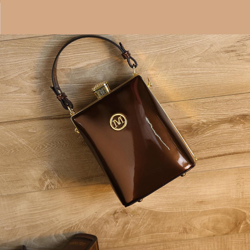 Street Trend Vertical Small Handbag Mobile Phone Bag Patent Leather Glossy Shoulder Messenger Bag Light Luxury Versatile