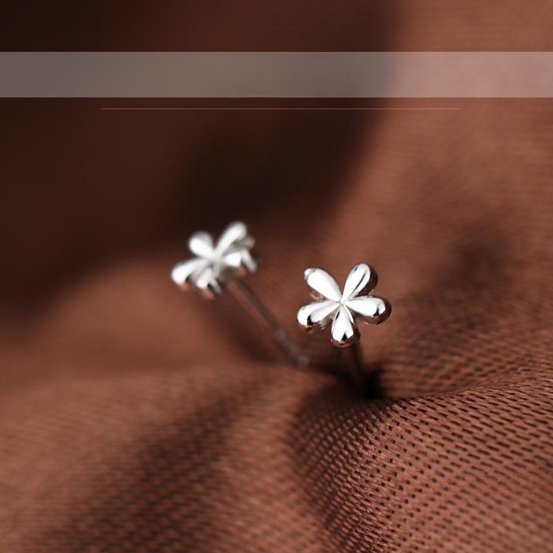 

925 Silver Flower Earrings Women Simple Fashion Wedding Jewelry Accessories