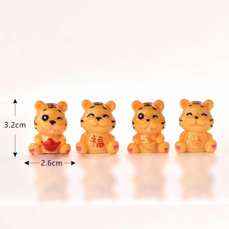 Cute Blessing Fortune Tiger-shaped  Ornaments, Micro Landscape Gardening Resin Decoration, Desktop Crafts Display Home Decor