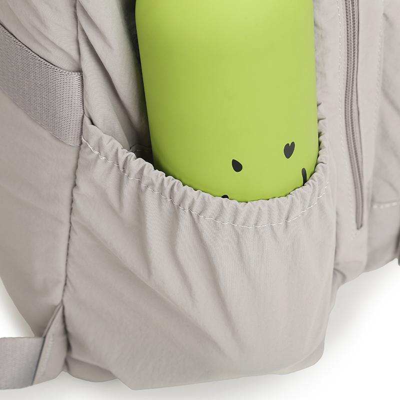 Ryggsäck i enfärgat dam lätt utomhusryggsäck stor kapacitet student skolväska