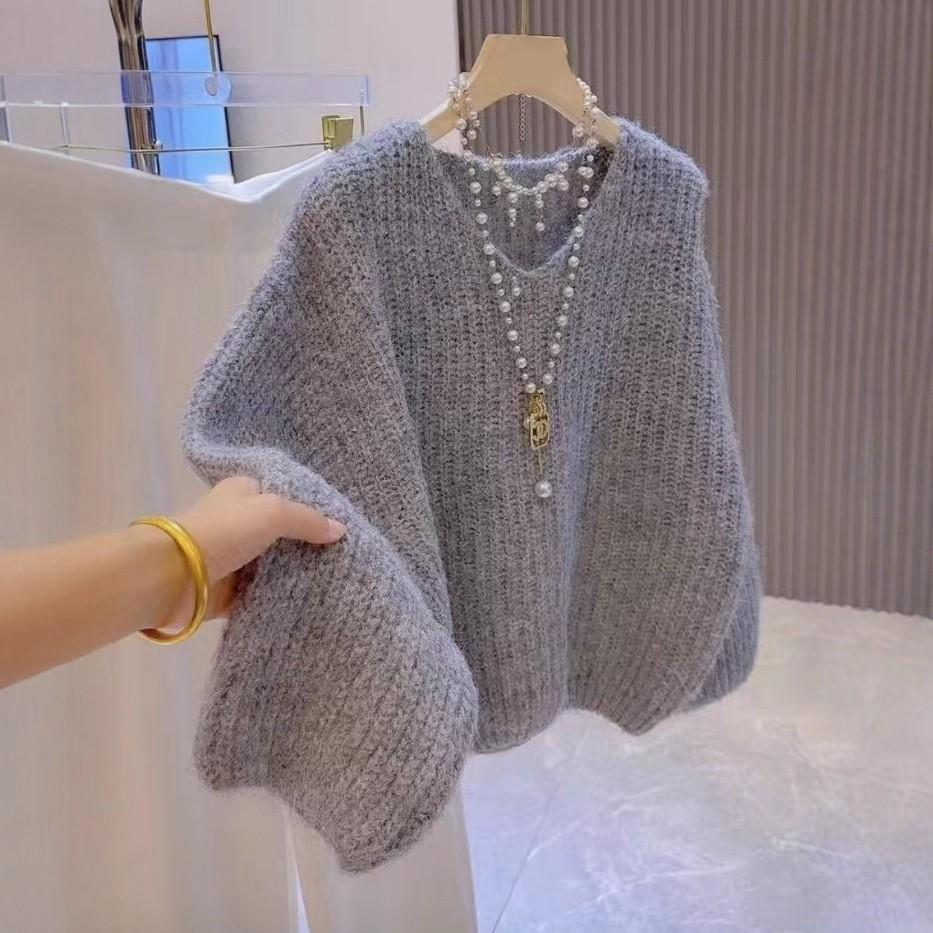 Autumn and Winter  V-neck Knitted Sweater Korean Loose Thick Long Sleeved Sweater for Women Design Sense