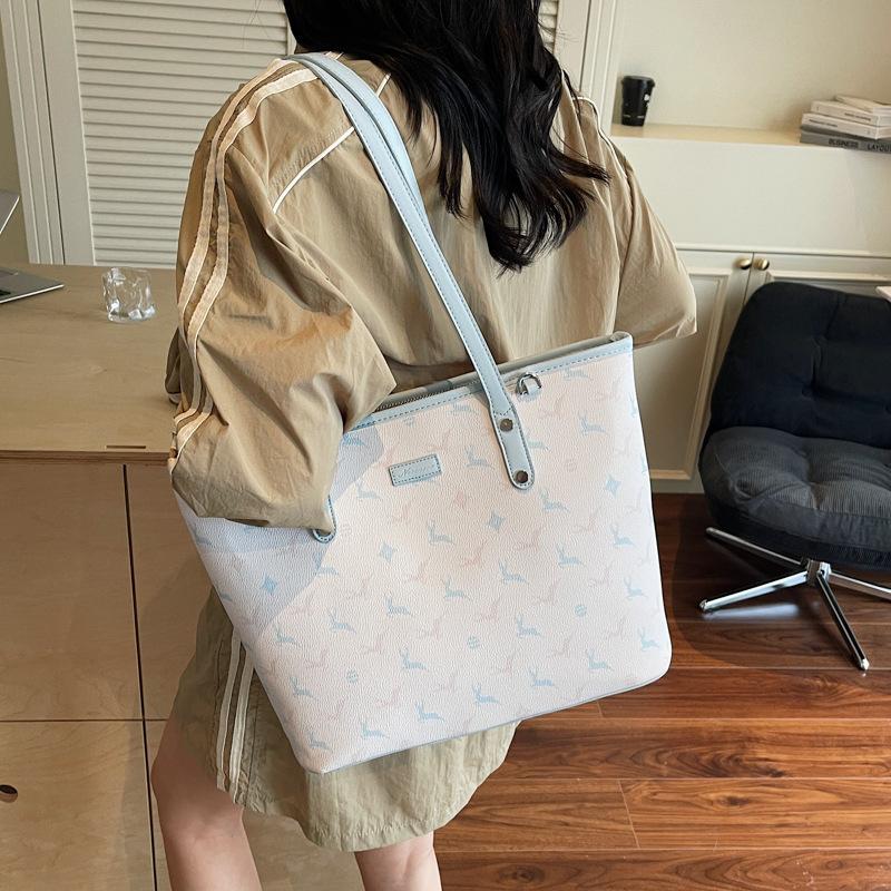 Large Capacity Tote Bag New Handbag Commuter Shoulder Bag Fashion Underarm Bag