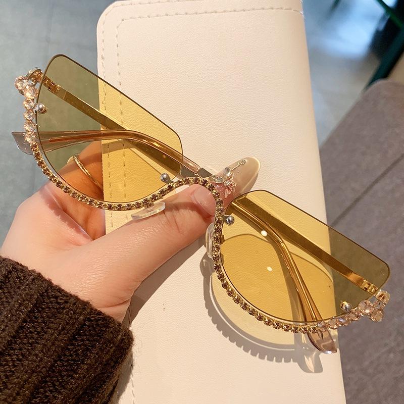 Vintage Half Frame Cat Eye Sunglasses Women Luxury Brand Designer Sun Glasses Punk Popular Diamond Metal Eyeglasses Uv400