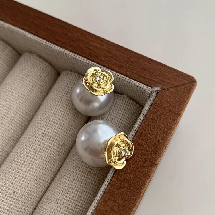 Elegant Two-Way Retro Camellia Pearl S925 Silver Ear Studs